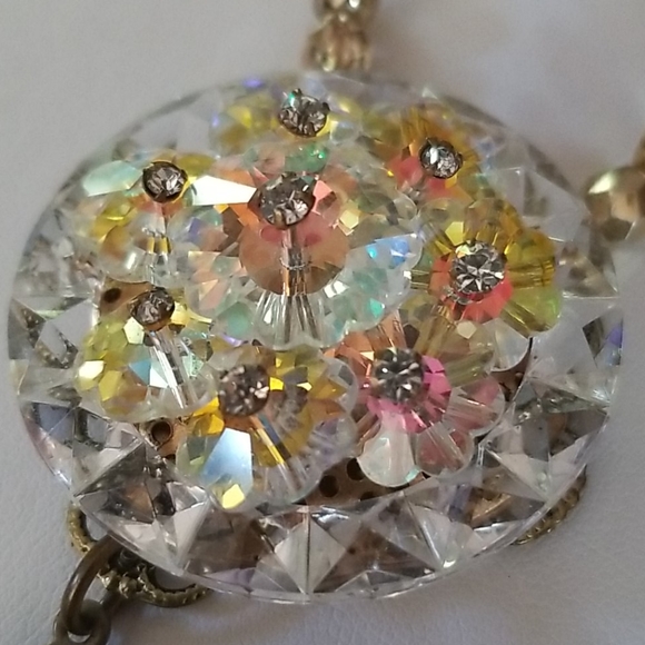 NWT Repurposed Hand Crafted Vintage Jewelry Assemblage Crystal Necklace - Picture 12 of 16